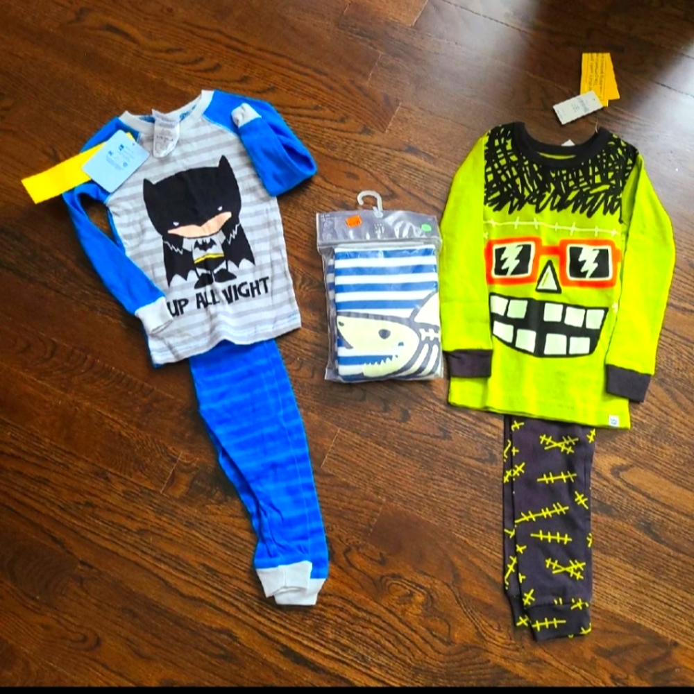 NWT Gap Boys Pajamas - Size 3T